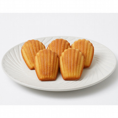 マドレーヌ(1箱8個入) - ジェイアール名古屋タカシマヤオンライン