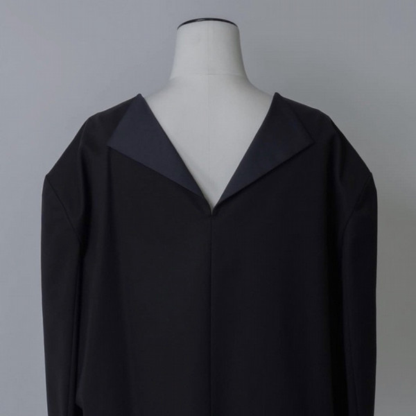 BACK SLIT COMBI BLOUSE - ジェイアール名古屋タカシマヤオンライン