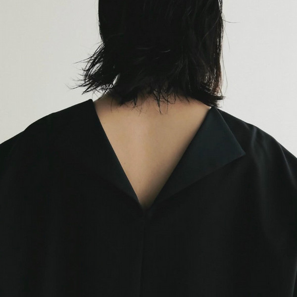 BACK SLIT COMBI BLOUSE - ジェイアール名古屋タカシマヤオンライン