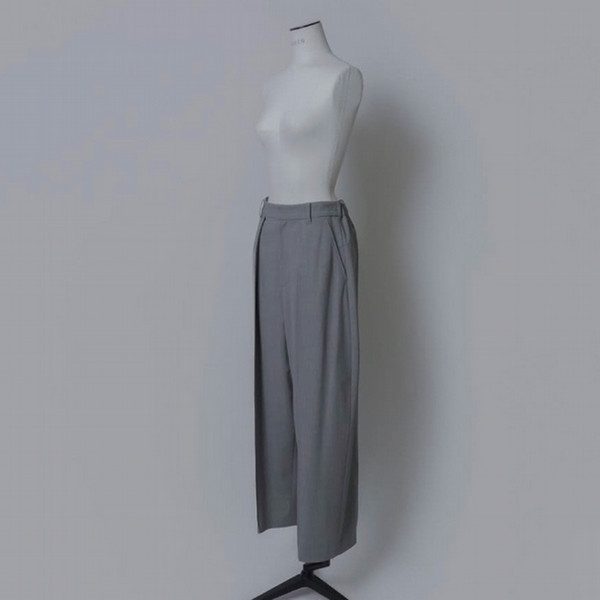 FRONT BACK TUCK PANTS - ジェイアール名古屋タカシマヤオンライン