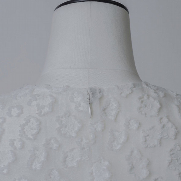 SHEER JACQUARD CROPPED BLOUSE - ジェイアール名古屋タカシマヤ