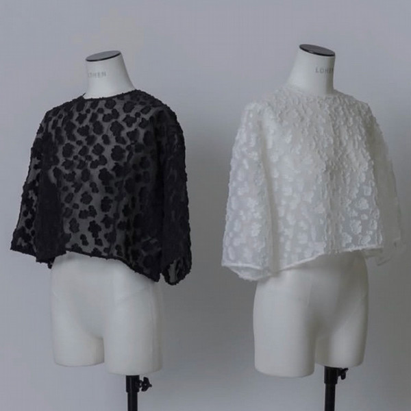 【LOHEN】伊勢丹先行SHEER JACQUARD DOLMAN BLOUSE SHEER JACQUARD CROPPED BLOUSE - ジェイアール名古屋タカシマヤ