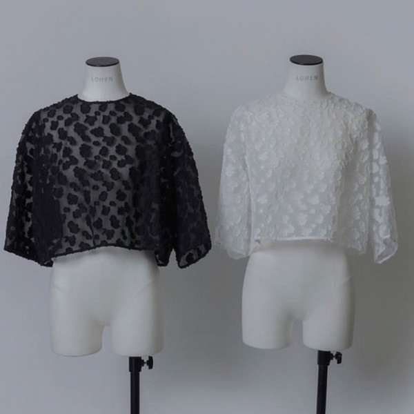 SHEER JACQUARD CROPPED BLOUSE - ジェイアール名古屋タカシマヤ