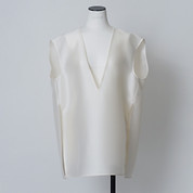V NECK BLOUSE
