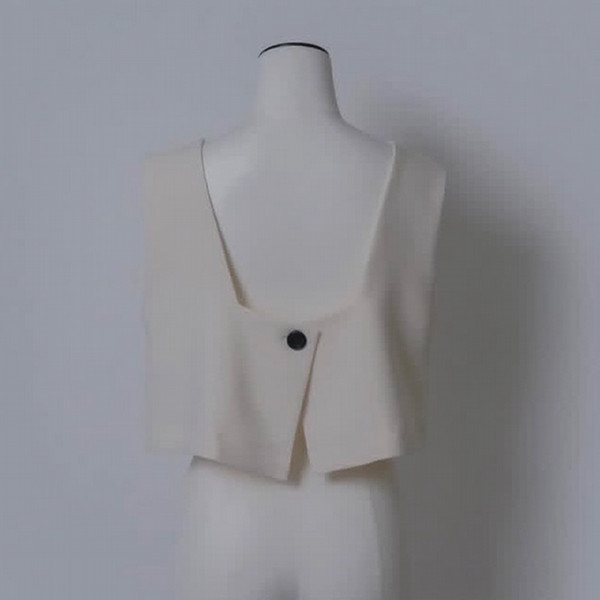 SQUARE NECK COMPACT TOPS - ジェイアール名古屋タカシマヤオンライン