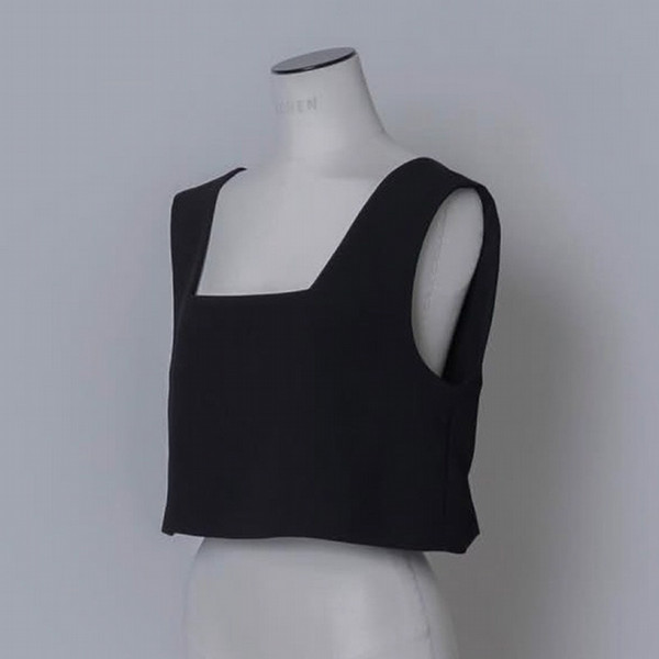 lohen SQUARE NECK COMPACT TOPS ローヘン　ベスト SQUARE NECK COMPACT TOPS - ジェイアール名古屋タカシマヤオンライン