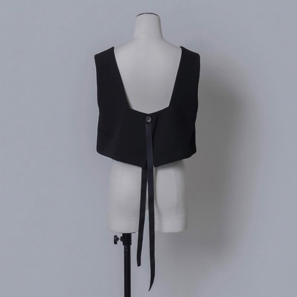 SQUARE NECK COMPACT TOPS - ジェイアール名古屋タカシマヤオンライン