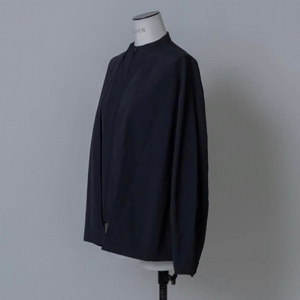 LOHEN ボトルネック レイヤードブルゾン　ホワイト BOTTLE NECK LAYERED BLOUSON - ジェイアール名古屋タカシマヤ